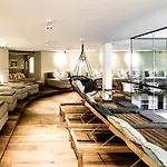 Landhotel Hotell 4*