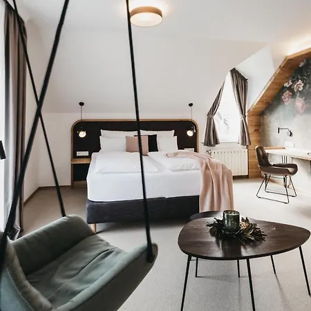 Landhotel 4*