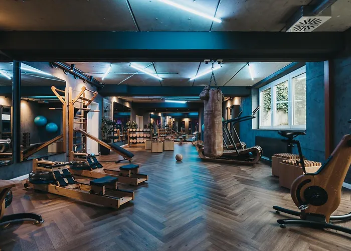Landhotel Hotel 4*
